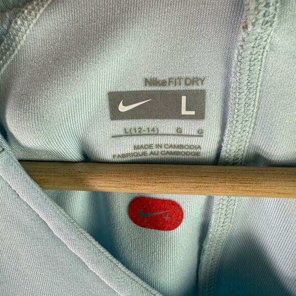 Nike FitDry Women's Large Light Blue V Neck S/S Running Athletic Top Shirt - Picture 3 of 9